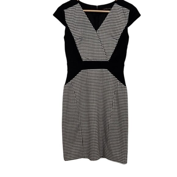 CYNTHIA Steffe - Picture 1 of 13